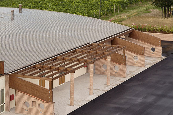 金屬瓦應(yīng)用